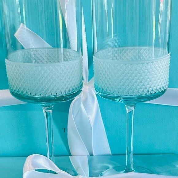 RARE New Blue Diamond Point Glass Wine Set, NOT FLUTES - Picture 2 of 6